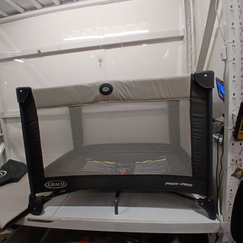 GRACO PACK N' PLAY PLAYARD PORTABLE FOLDABLE PLAYPEN - OAKLEY BLACK/WHITE (MODEL: 2084226) image 4