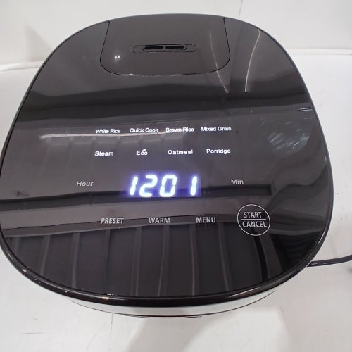 AMAZON BASICS RICE COOKER WITH NON-STICK INNER POT - 6-CUP CAPACITY - BLACK image 2