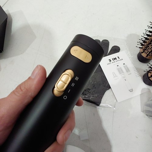 3-IN-1 ROTATING HOT AIR STYLER/DRYER 3 HEATS 2 SPEEDS - 2" AND 1.5" BRUSHES - BLACK/GOLD (MODEL: WT-612-9) image 2