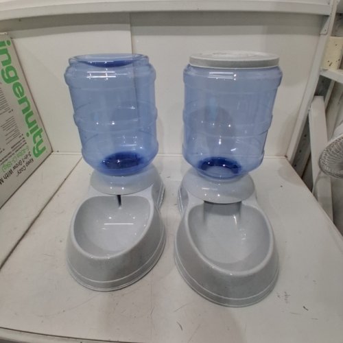 2PC AMAZON BASICS GRAVITY PET DOG/CAT FOOD FEEDER & WATER DISPENSER BUNDLE SET - SMALL/1 GAL WATER/6LBS FOOD - GREY image 2