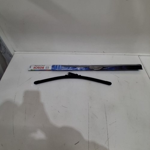 BOSCH ICON QUIETER PERFORMANCE PREMIUM BEAM WINDSHEILD WIPER BLADE - 18A image 2
