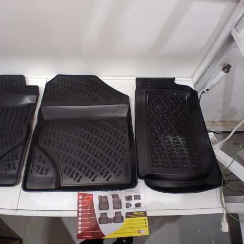 3PC RIZ LINER CAR MATS FOR TOYOTA YARIS 2012-2018 - BLACK image 5
