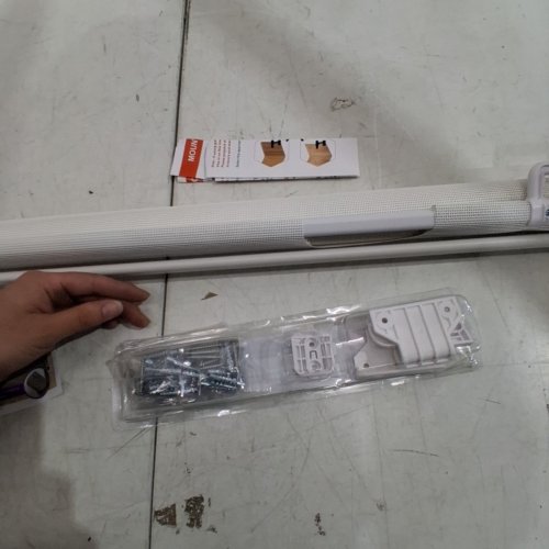 RETRACTABLE SAFETY GATE FOR INDOOR/OUTDOOR - 33" X 55" - WHITE (MODEL: SH20.006D) image 3
