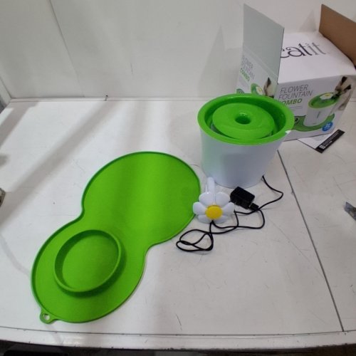 CATIT FLOWER FOUNTAIN COMBO WITH PLACEMAT & STAINLESS STEEL DISH - 3L FOUNTAIN image 3