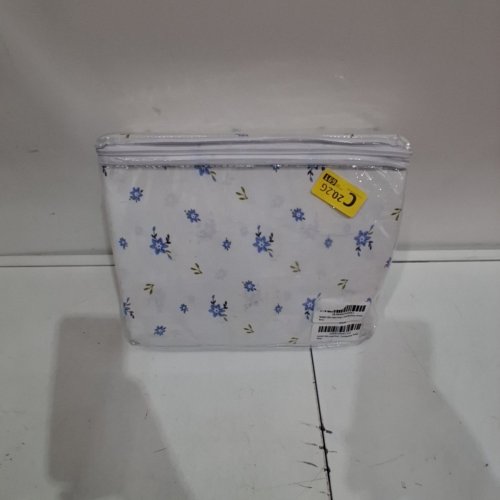 4PC RIVANTI FLORAL COTTON BED SHEET - KING - WHITE WITH BLUE FLORAL PRINT image 5