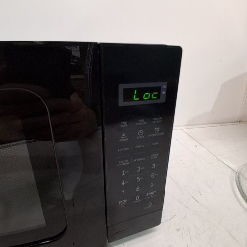 COMFEE COUNTERTOP MICROWAVE OVEN - 0.7 CU.FT/700W - BLACK (MODEL: CM-M201K-BK) image 6