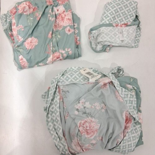 3PC WOMEN'S FLORA NIKROOZ LOUNGE SET - LARGE- GREEN/FLOWERS (STYLE: 7218002) image 2