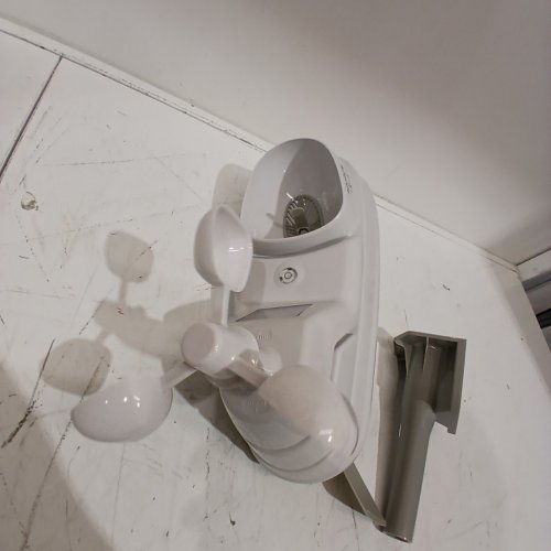 ACURITE 5-IN-1 WEATHER SENSOR - WHITE/GREY - (MODEL: 06004MA1) image 5