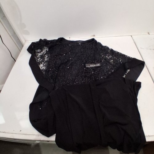 WOMEN'S R&M RICHARDS LACED PONCHO OVER A LONG SHEATH DRESS - SIZE 12 - BLACK (STYLE: 8899) image 2