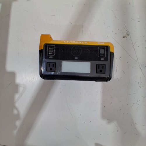 **TOOL ONLY** LIVOWALN PURE SINE WAVE POWER INVERTER - 550W - 18 V/20 V DC INPUT, 110 V AC OUTPUT - YELLOW/BLACK (MODEL: SKU071200001) image 6