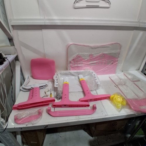 KID'S ADJUSTABLE HEIGHT STUDY DESK - PINK/WHITE image 2