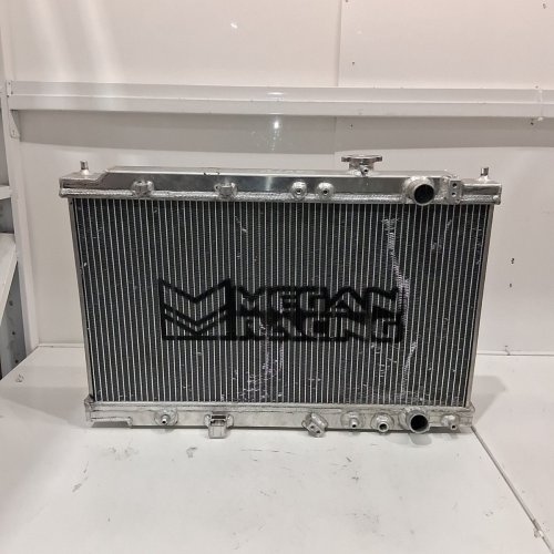 MISHIMOTO MANUAL TRANSMISSION PERFORMANCE ALUMINIUM RADIATOR FOR ACURA INTEGRA (MODEL: MMRAD-INT-94) image 3
