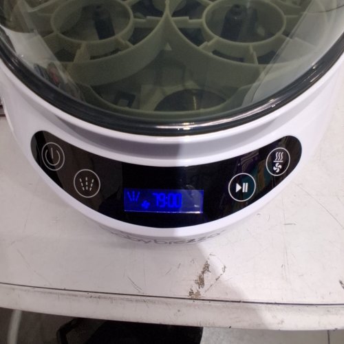 BABYBREZZA BOTTLE WASHER PRO 3-IN-1 WASHER/STERILIZER/DRYER - HOLDS 4 BOTTLES - BLACK/WHITE (MODEL: BRZ0103) image 2