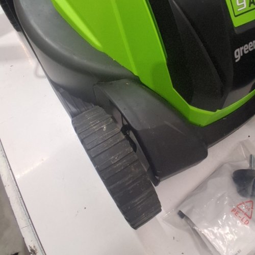 GREENWORKS ELECTRIC CORDED LAWN MOWER W/ ADJUSTABLE HEIGHT & SAFETY SWITCH, 9 AMP, 14" - GREEN/BLACK (MODEL: MO09B01) image 4