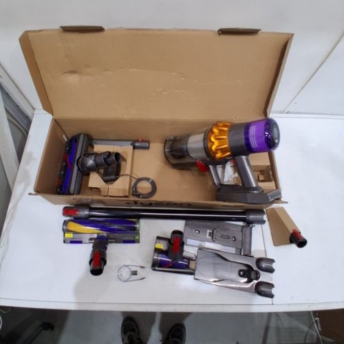 DYSON V15 DETECT CORDLESS MULTI-PURPOSE VACUUM CLEANER WITH ATTACHMENTS - GREY (MODEL: SV47) image 7