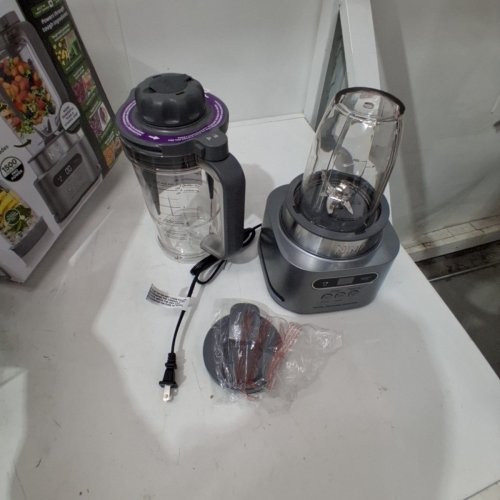 NINJA TWISTI HIGH-SPEED BLENDER DUO - 18OZ. CUP/34OZ. PITCHER - SILVER (MODEL: SS150C) image 3