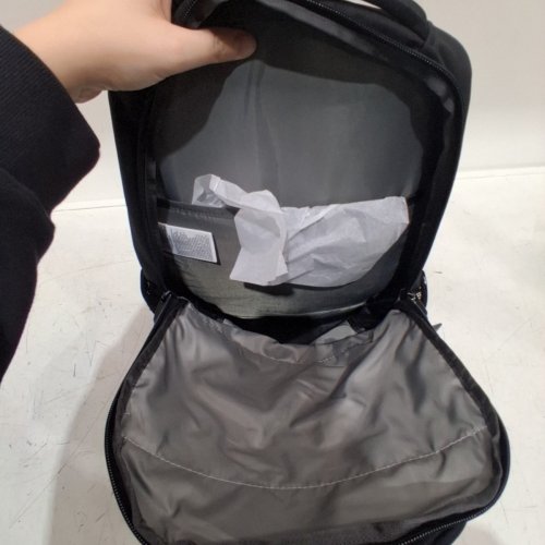 THE NORTH FACE VAULT EVERYDAY LAPTOP BACKPACK - 28L CAPACITY - BLACK image 4