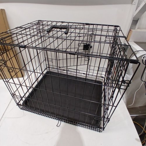 AMAZON BASICS FOLDABLE METAL WIRE DOG CRATE WITH TRAY - 48" X 30" X 32.5" - BLACK image 2