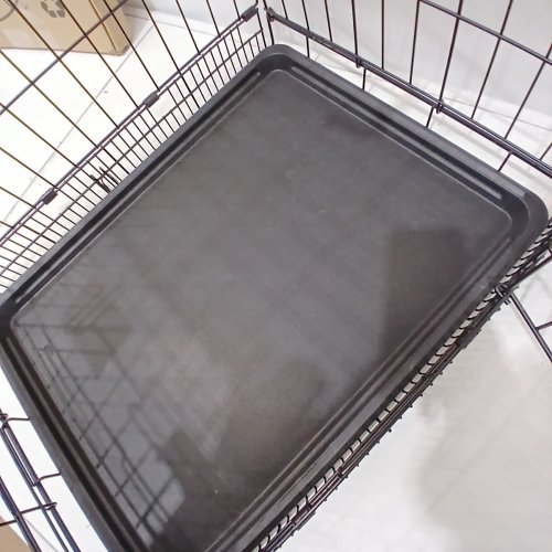 AMAZON BASICS FOLDABLE METAL WIRE DOG CRATE WITH TRAY - 48" X 30" X 32.5" - BLACK image 4