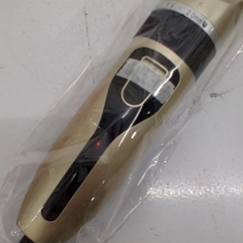RECHARGEABLE 5-SPEED HAIR AND BEARD CLIPPER WITH ACCESSORIES - GOLD AND BLACK image 2