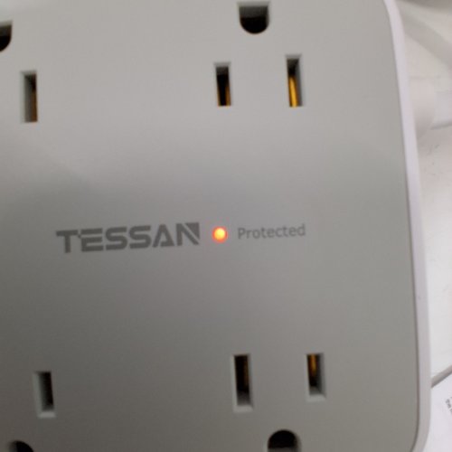 TESSAN SURGE PROTECTED MULTI-OUTLET WALL PLUG WITH USB TYPE C AND A PORTS - 15W - WHITE/GREY (MODEL: TS-WM1026-C) image 2