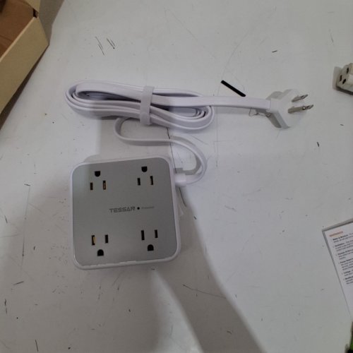 TESSAN SURGE PROTECTED MULTI-OUTLET WALL PLUG WITH USB TYPE C AND A PORTS - 15W - WHITE/GREY (MODEL: TS-WM1026-C) image 3