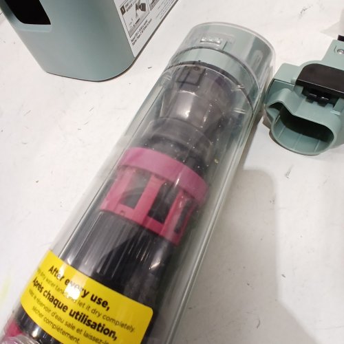 SHARK STAINFORCE CORDLESS HANDHELD CARPET/UPHOLSTERY STAIN CLEANER - (MODEL: HX101C) image 4