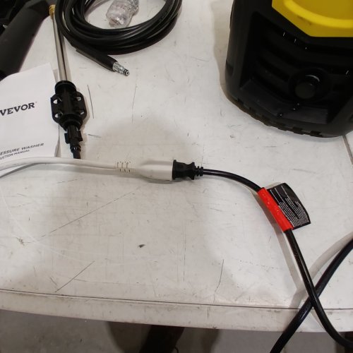 ELECTRIC PRESSURE WASHER WITH 5 QUICK CONNECT NOZZLES & FOAM CANNON - 2000 PSI MAX - 1.76 GPM - 1500W - 30FT HOSE - YELLOW AND BLACK (MODEL: HRT03S) image 2