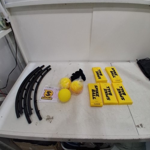 5PC SPIKEBALL ORIGINAL ROUNDNET GAME SET WITH CARY BAG & BALLS - YELLOW/BLACK (MODEL: S-CM-002) image 2