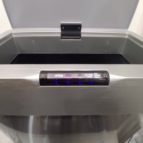 TOUCHLESS AUTOMATIC MOTION SENSOR TRASH CAN - 80L - SILVER (MODEL: LY-38) image 2