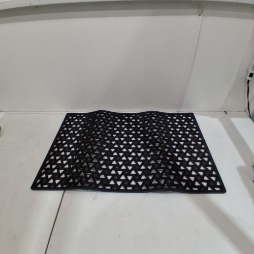 NON-SLIP OUTSIDE ENTRANCE FRONT DOOR RUBBER MAT - 27.5" X 19" - BLACK image 2