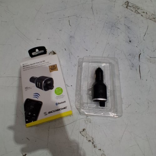 SCOSCHE WIRELESS HANDS-FREE BLUETOOTH TRANSMITTER CAR KIT - BLACK (MODEL: BTFM4-SP) image 2