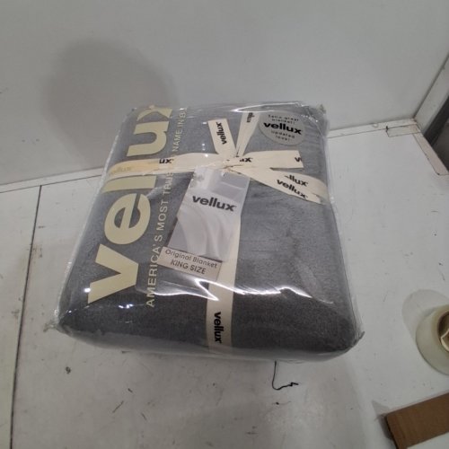 VELLUX ORIGINAL SOLID BLANKET - KING, 108" X 100" - GREY image 2
