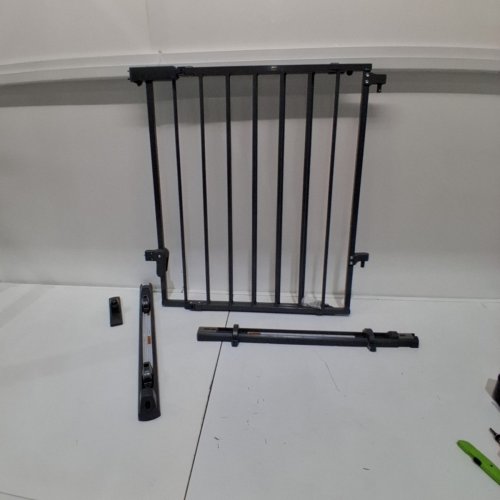 SAFETY 1ST READY TO INSTALL WIDE FULLY-ASSEMBLED BABY GATE - 29" TO 42" X 30" - GREY/DARKGREY (MODEL: GA110CGRYF1Z) image 2
