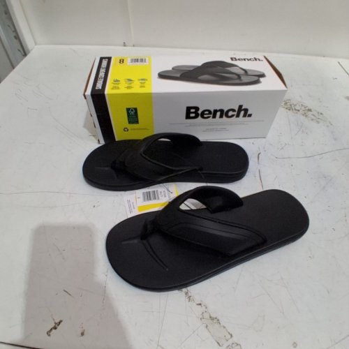 MEN'S BENCH COMFORT FLIP FLOPS SANDALS - SIZE 8 - BLACK (STYLE: 1872038) image 2