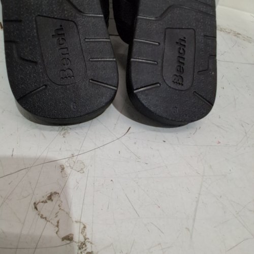 MEN'S BENCH COMFORT FLIP FLOPS SANDALS - SIZE 8 - BLACK (STYLE: 1872038) image 4