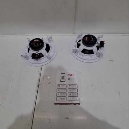 2PC PYLE IN-WALL CEILING SPEAKERS - 8" / 250W - WHITE (MODEL: PDIC8RD) image 3