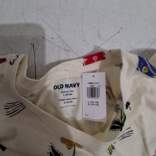 KID'S OLD NAVY T-SHIRT - LARGE (10-12) - STARS / FLOWERS / MULTICOLOURED (STYLE : 877585-00-4) image 3