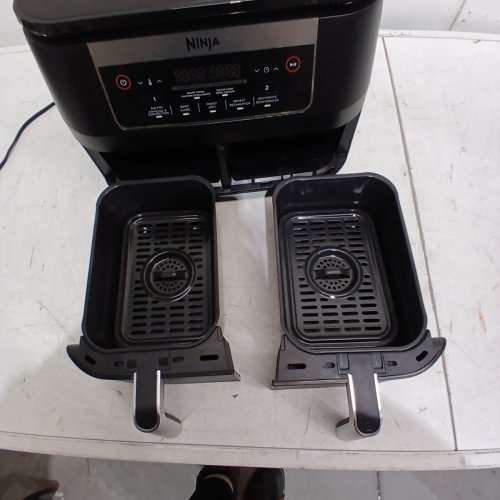 NINJA FOODI 5-IN-1 6QT 2-BASKET AIR FRYER WITH DUAL ZONE TECHNOLOGY - BLACK (MODEL: DZ090C) image 6