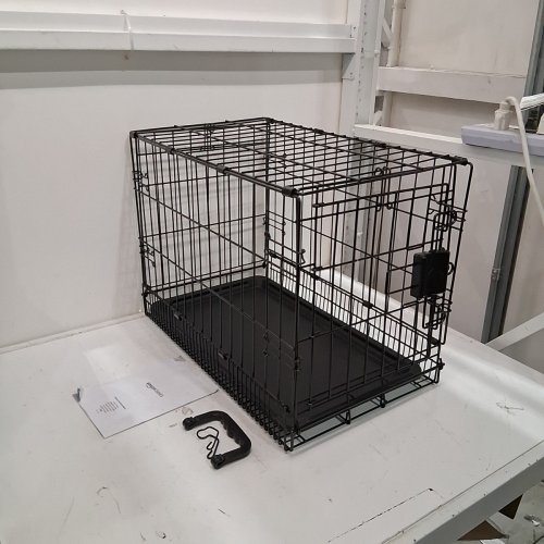 AMAZON BASICS SINGLE DOOR FOLDABLE METAL WIRE DOG CRATE WITH TRAY - 22" - BLACK (MODEL: 9001N-22A) image 2