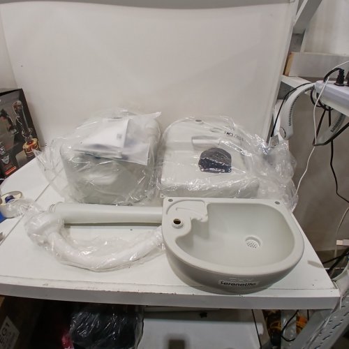SERENELIFE PORTABLE SINK WITH WATER TANK AND ROLLING WHEELS - 4.4GAL - WHITE- (MODEL:‎SLCASN19) image 2