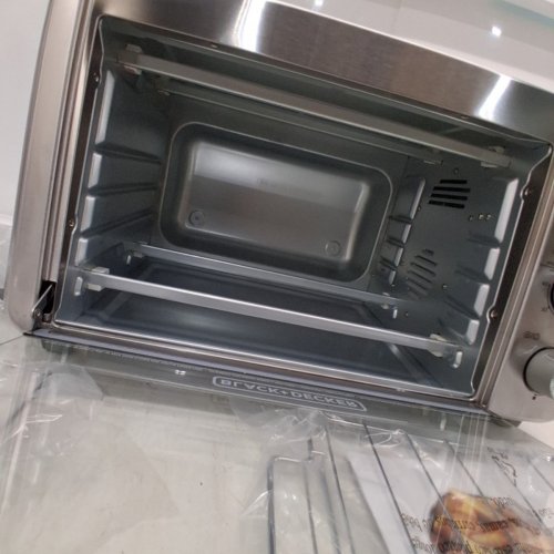 BLACK + DECKER CRISP 'N BAKE AIR FRY TOASTER OVEN - STAINLESS STEEL (MODEL: ‎TO3217SSC) image 4
