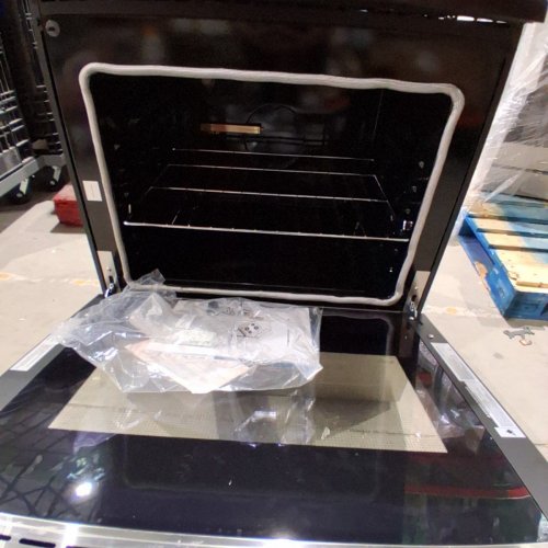 ELEMENT ELECTRIC RANGE WITH ADJUSTABLE OVEN RACK - 5.0 CU. FT - 30" - STAINLESS STEEL / BLACK (MODEL:EECR34MES-CA) image 3