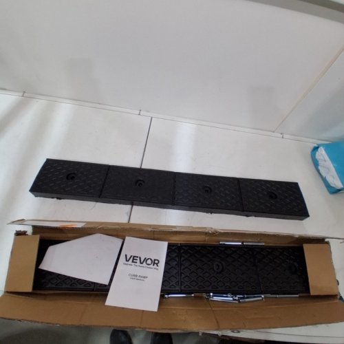 2PK VEVOR RUBBER CURB RAMP - 43" X 33" - 2" RISE - BLACK (MODEL: 38659LG3) image 2