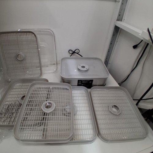 HAMILTON BEACH 5-TRAY STACKABLE DIGITAL FOOD DEHYDRATOR - WHITE (MODEL: 32100C) image 3