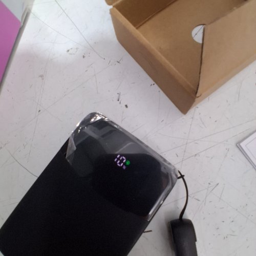 ONN POWER BANK WITH USB-A/USB-C - 20,000 MAH - 20W MAX - BLACK image 2