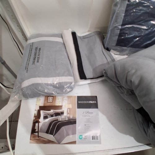 7PC MADISON PARK PALMER COMFORTER SET - QUEEN - GREY image 4