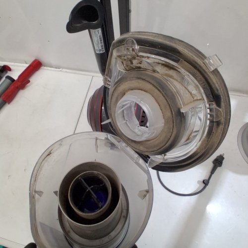 DYSON BALL ANIMAL 3 UPRIGHT VACUUM CLEANER - GREY (MODEL: UP30) image 8