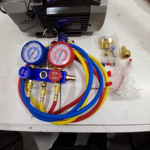 OMT SINGLE STAGE ROTARY VANE VACUUM PUMP WITH VALVE KIT AND TRAVEL BAG - 180 WATTS, 110-120V - GREY (MODEL: VB130) image 4