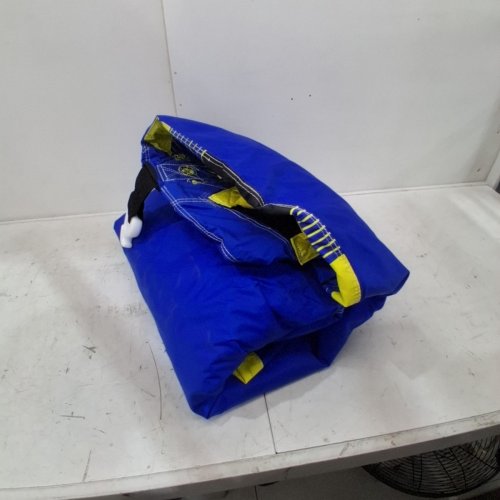 BPS TSUNAMI 3-PERSON INFLATABLE TOWABLE FLOATING TUBE - 70" - BLUE/YELLOW - (MODEL: 3756160) image 4